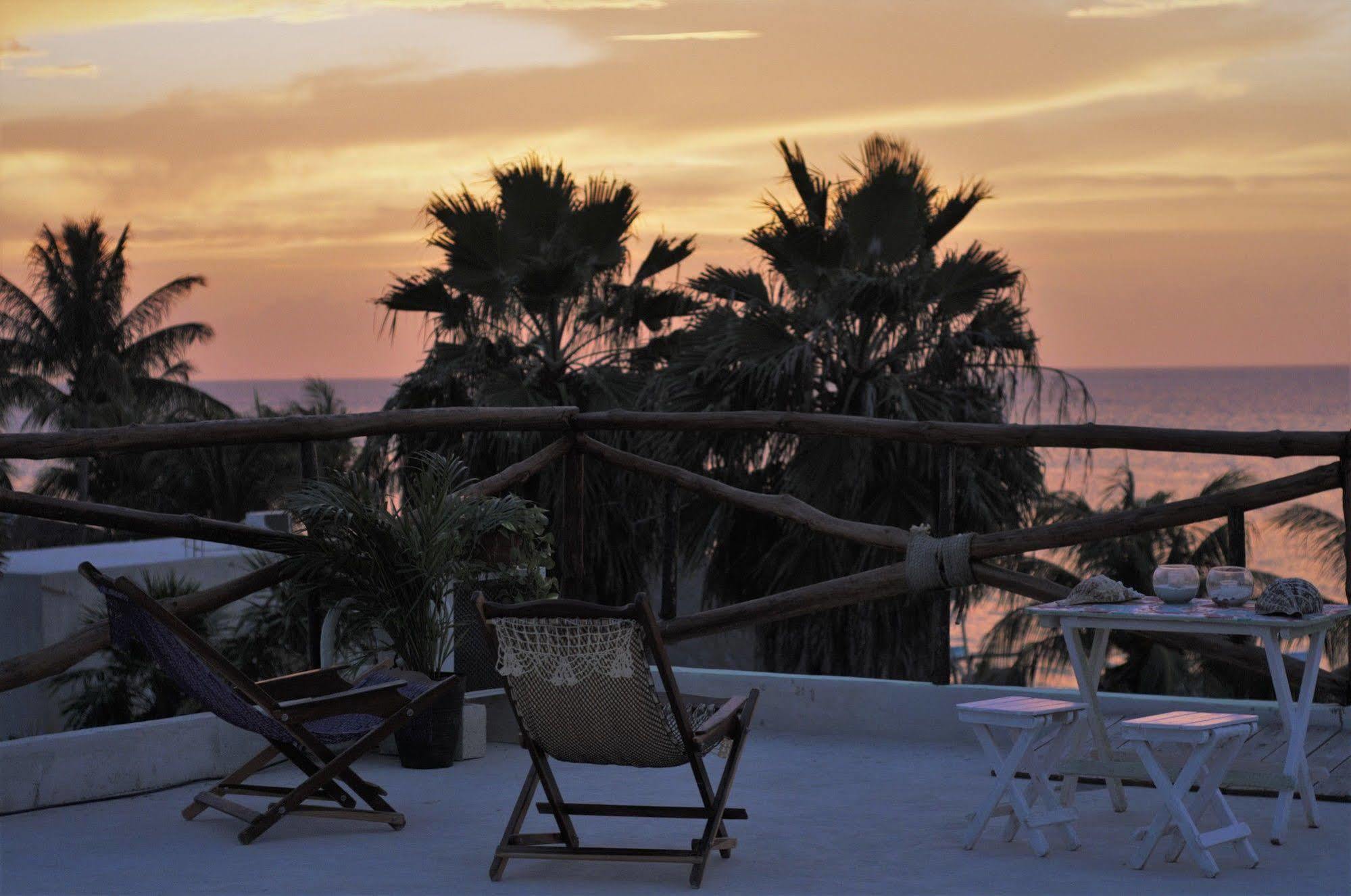 La Chaya Holbox Hotel Exterior photo